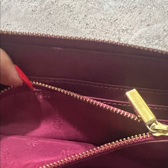 Tory Burch Deep Red Wallet - Picture 5 of 10